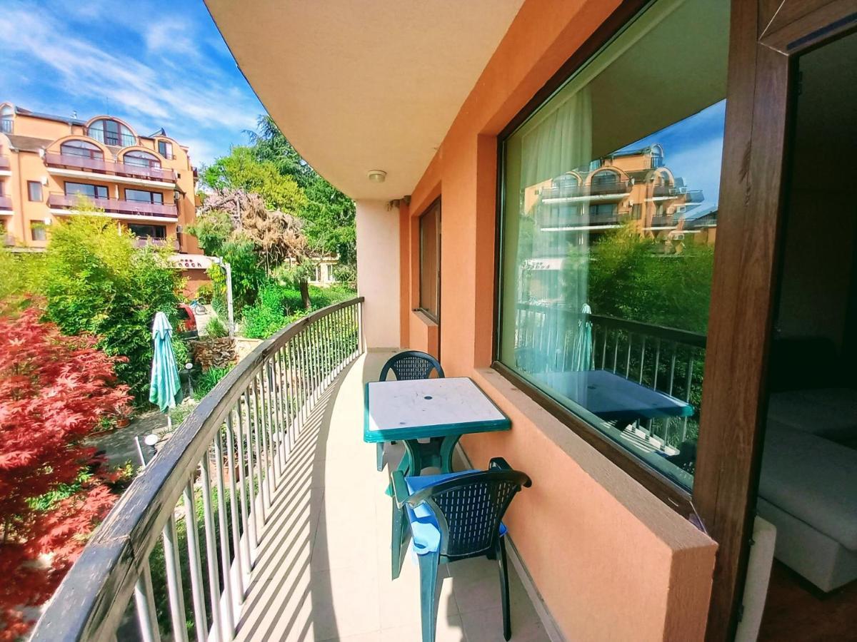 Beach Apartment Rose Altın Kumlar Dış mekan fotoğraf